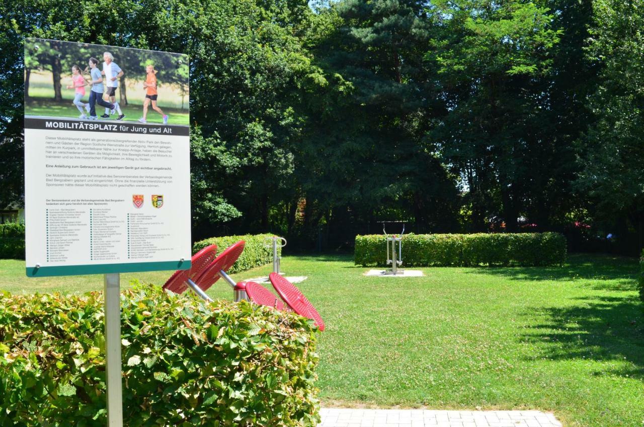 Ferienwohnung Berger Kurparkresidenz Bad Bergzabern Exterior foto